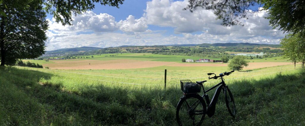 Selters Lahn mit Blick in den Westerwald